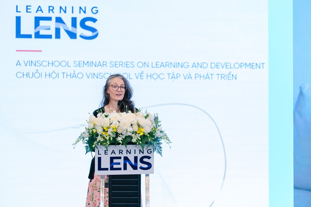 Từ quản lý màn hình đến dạy trẻ làm chủ công nghệ - ảnh 1
