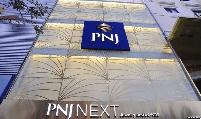 Gia đình Chủ tịch PNJ liên tiếp bán cổ phiếu, doanh nghiệp dự kiến lỗ hơn 6.000 tỉ đồng - ảnh 1