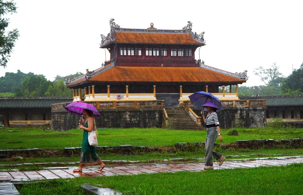  Hệ thống di tích Huế nhận diện nguy cơ, ứng phó mưa bão - ảnh 1