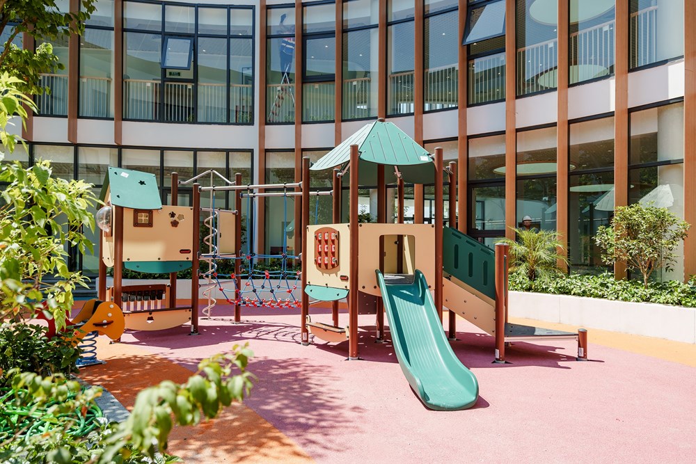 Vin Nexus Center: Trường học hạnh phúc hình trái tim và những gam màu rất “lạ” - ảnh 9