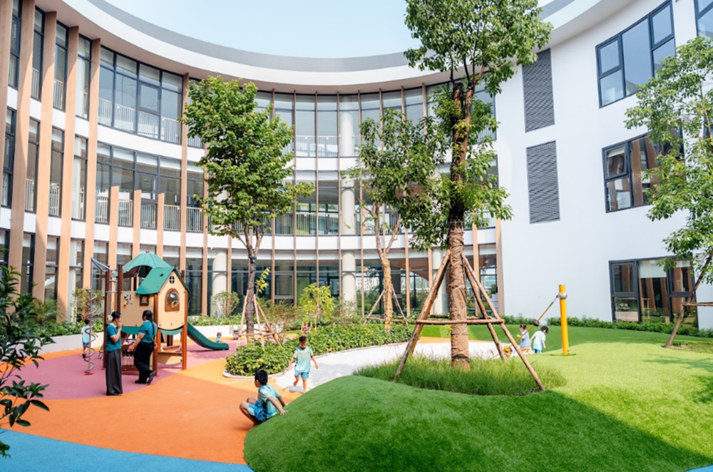 Vin Nexus Center: Trường học hạnh phúc hình trái tim và những gam màu rất “lạ” - ảnh 8
