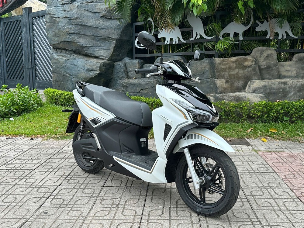 VinFast Kinet ưu đãi mạnh tay, giá chỉ từ 34 triệu đồng, tăng tốc 0–50km/h dưới 6 giây - ảnh 1