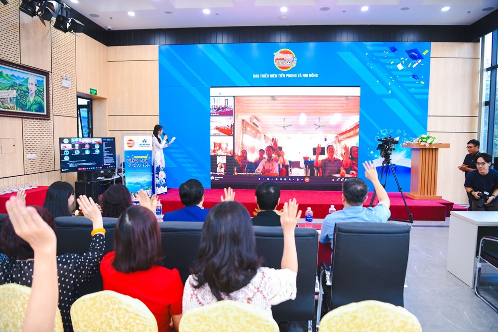 Học sinh đặc khu Cô Tô hào hứng tham gia dự án “Tiếng Anh cho em“ - ảnh 1