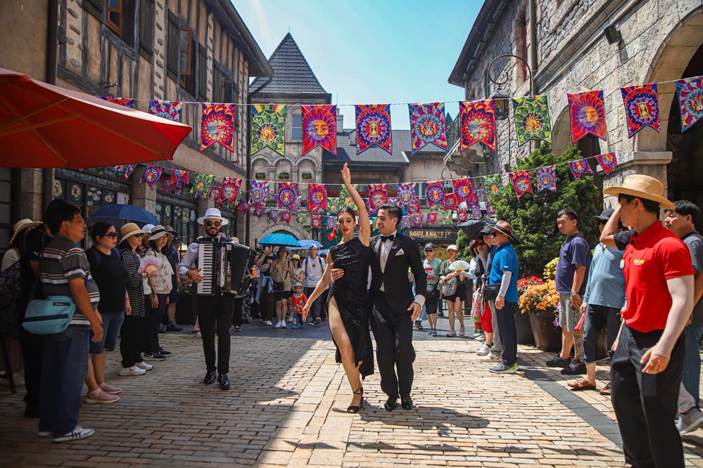 Show diễn “Rối Việt” mở màn cho chuỗi sự kiện hè hấp dẫn tại Sun World Ba Na Hills - ảnh 4