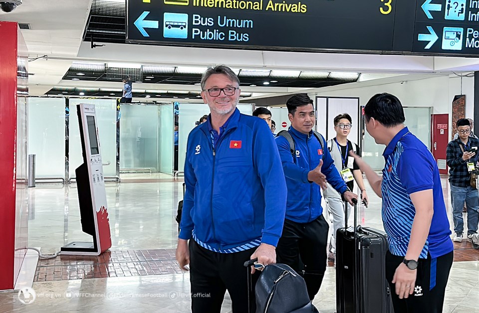Báo Indonesia đưa tin ôngTroussier sắp tái xuất bên cạnh HLV Shin Tae-yong - ảnh 1