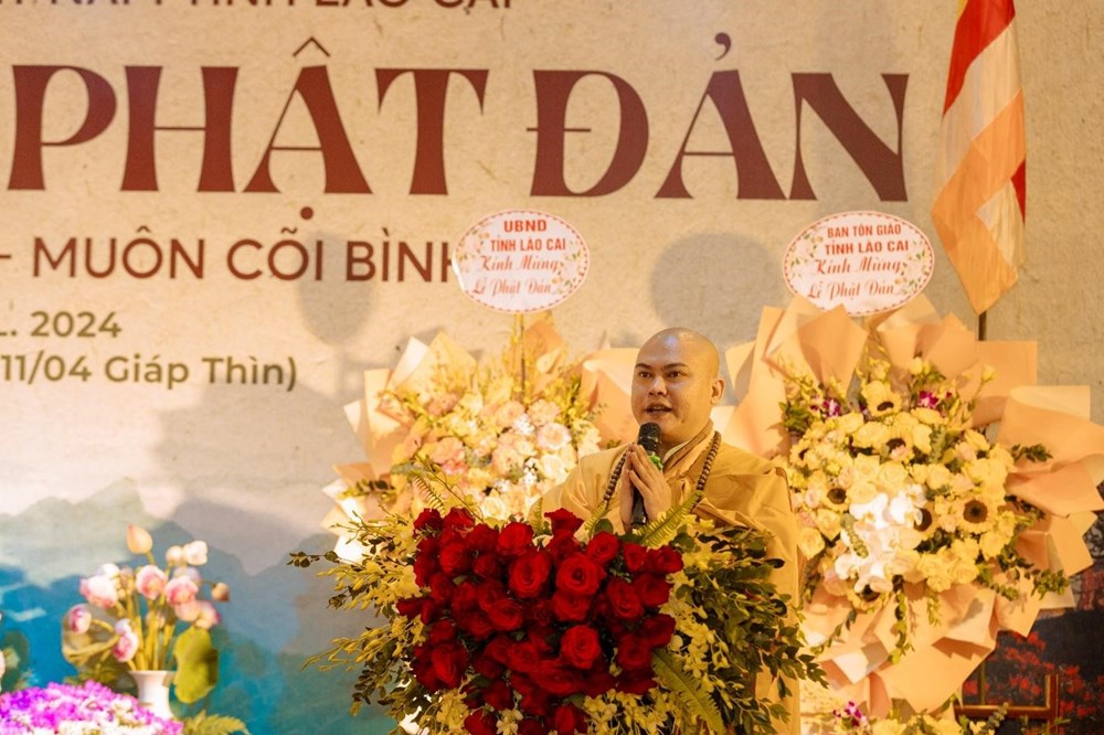 Hàng nghìn người tham gia Đại lễ Phật đản 2024 trên đỉnh Fansipan - ảnh 2