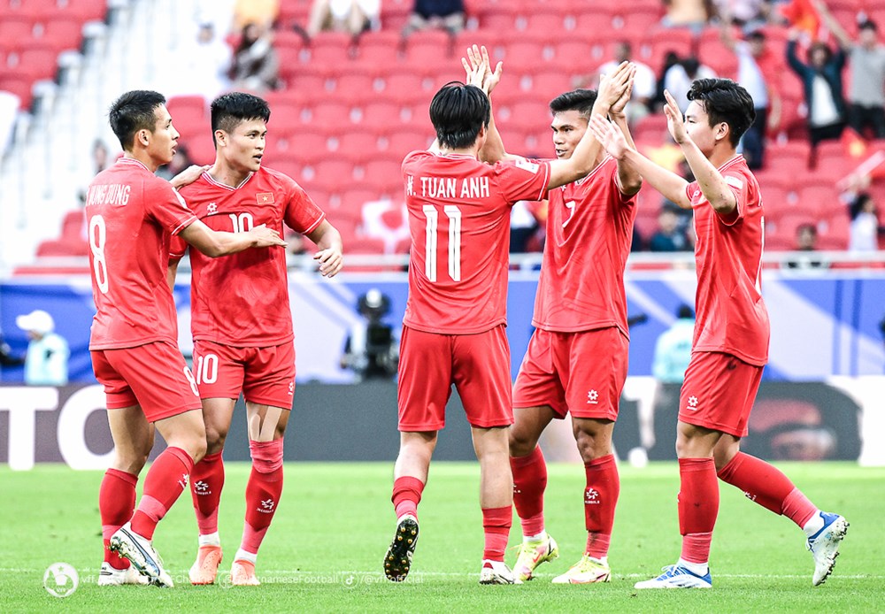 Kịch bản nào để tuyển Việt Nam đi tiếp tại vòng loại World Cup? - ảnh 1