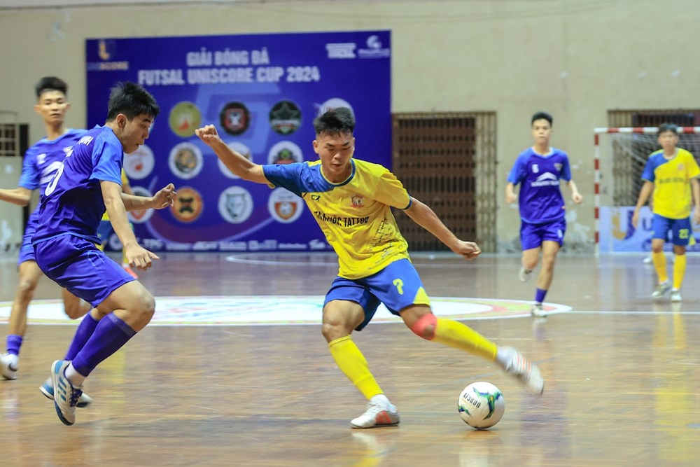 Phụng Hoàng Travel FC vô địch Uniscore Cup 2024: Thành quả không đến sau một đêm - ảnh 2