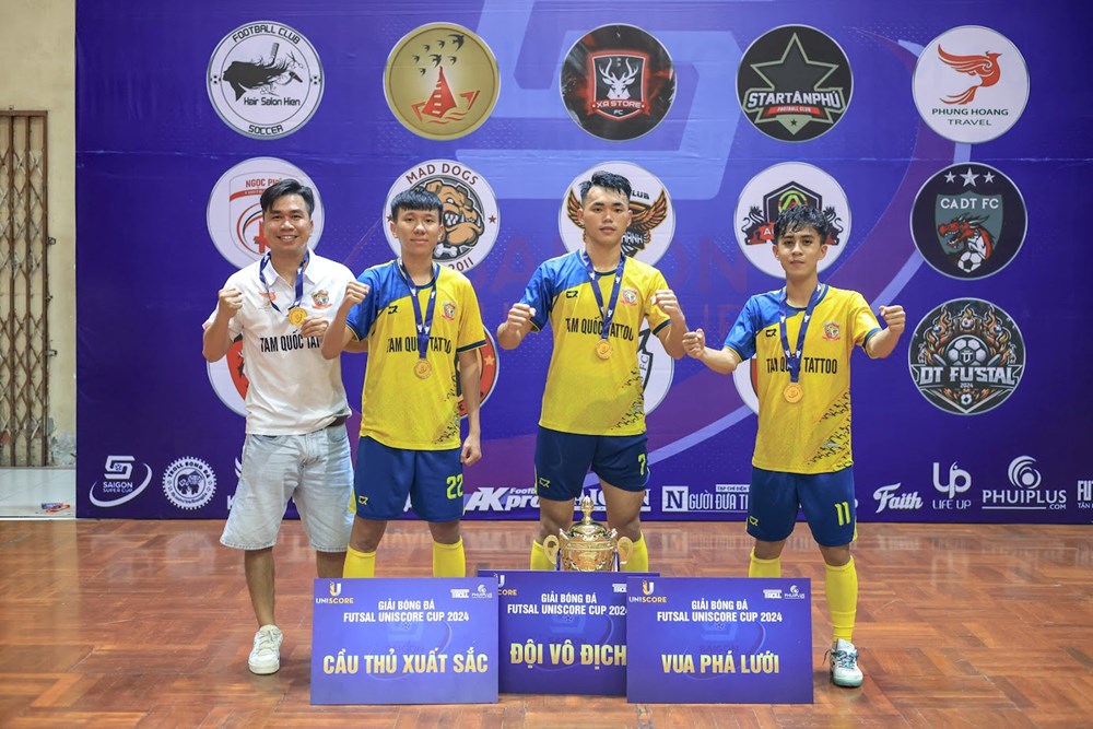 Phụng Hoàng Travel FC vô địch Uniscore Cup 2024: Thành quả không đến sau một đêm - ảnh 4