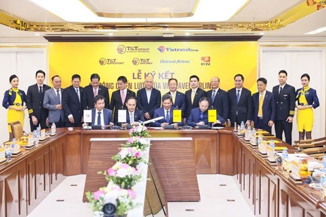 T&T Group trở thành cổ đông chiến lược của Vietravel Airlines  - ảnh 1