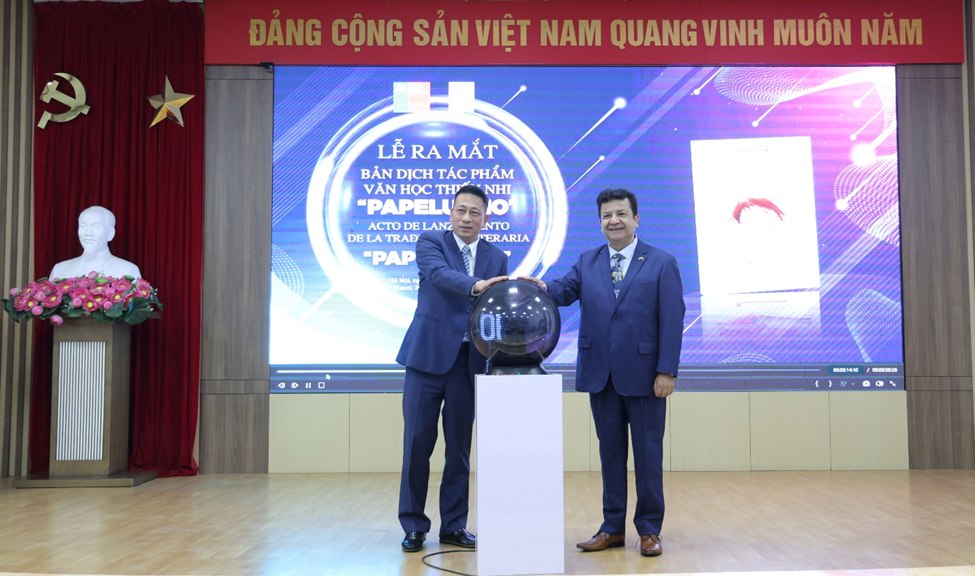 Ra mắt bản dịch Papelucho, tác phẩm thiếu nhi kinh điển từ Chile đến Việt Nam - ảnh 1