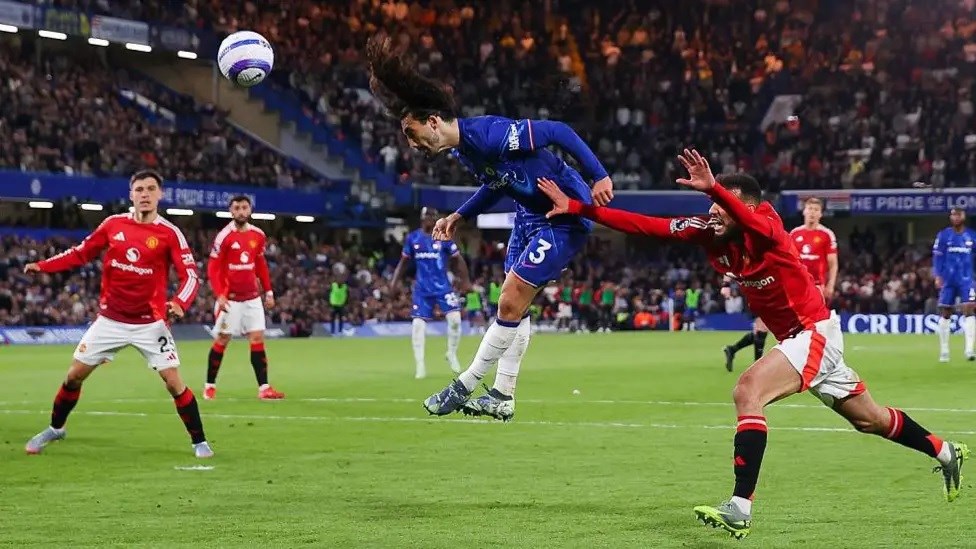 Đánh bại Man United, Chelsea tiến gần tấm vé dự Champions League - ảnh 2