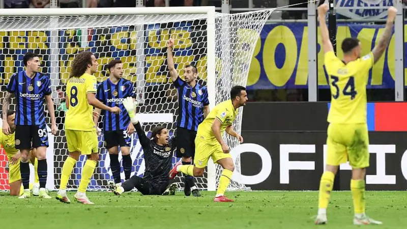 Cuộc đua nghẹt thở giữa Napoli và Inter Milan - ảnh 1