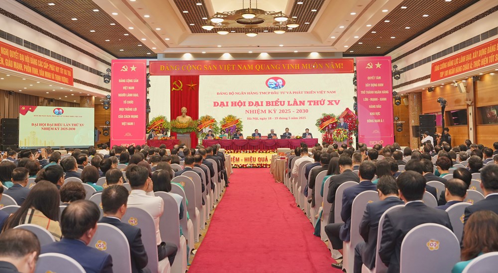 Đảng bộ BIDV tổ chức thành công Đại hội đại biểu lần thứ XV, nhiệm kỳ 2025 - 2030 - ảnh 1