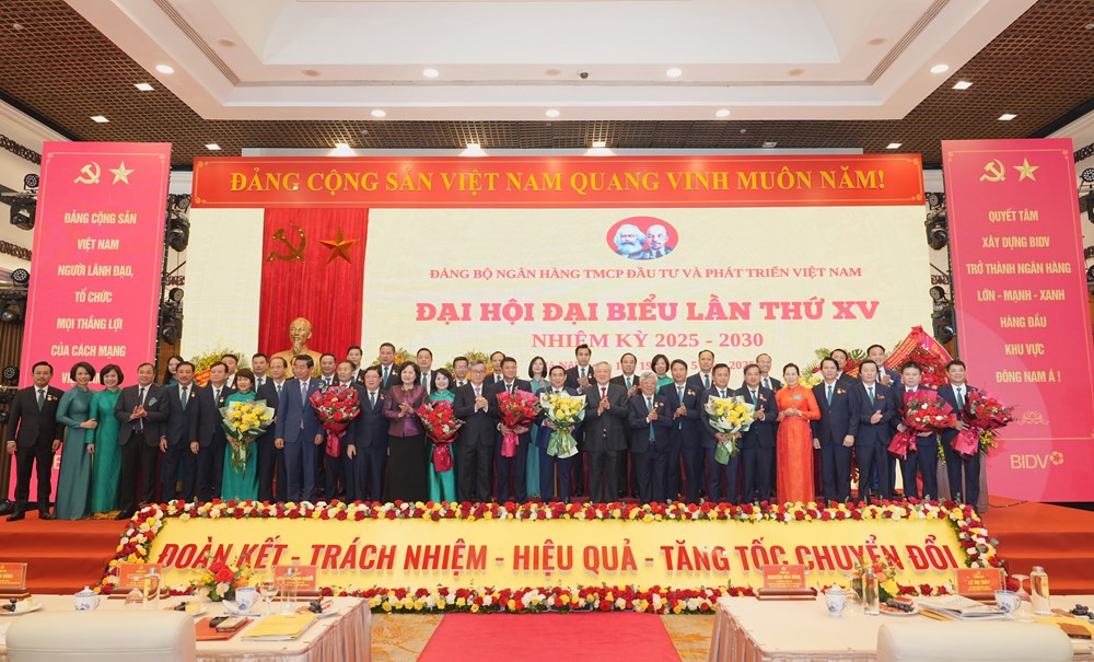 Đảng bộ BIDV tổ chức thành công Đại hội đại biểu lần thứ XV, nhiệm kỳ 2025 - 2030 - ảnh 5
