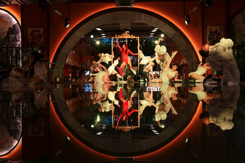 Đạo diễn vũ đạo của MV Bắc Bling dàn dựng show diễn “siêu hot” tại Ba Na Hills - ảnh 1
