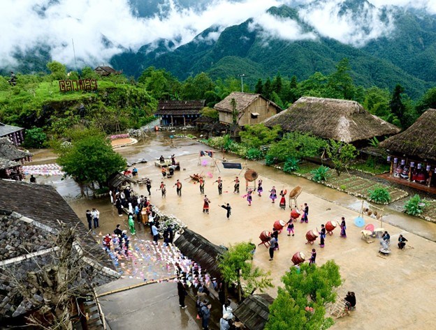 Sun World Fansipan Legend ra mắt show diễn thể nghiệm độc đáo trên đỉnh Fansipan, Sa Pa - ảnh 1