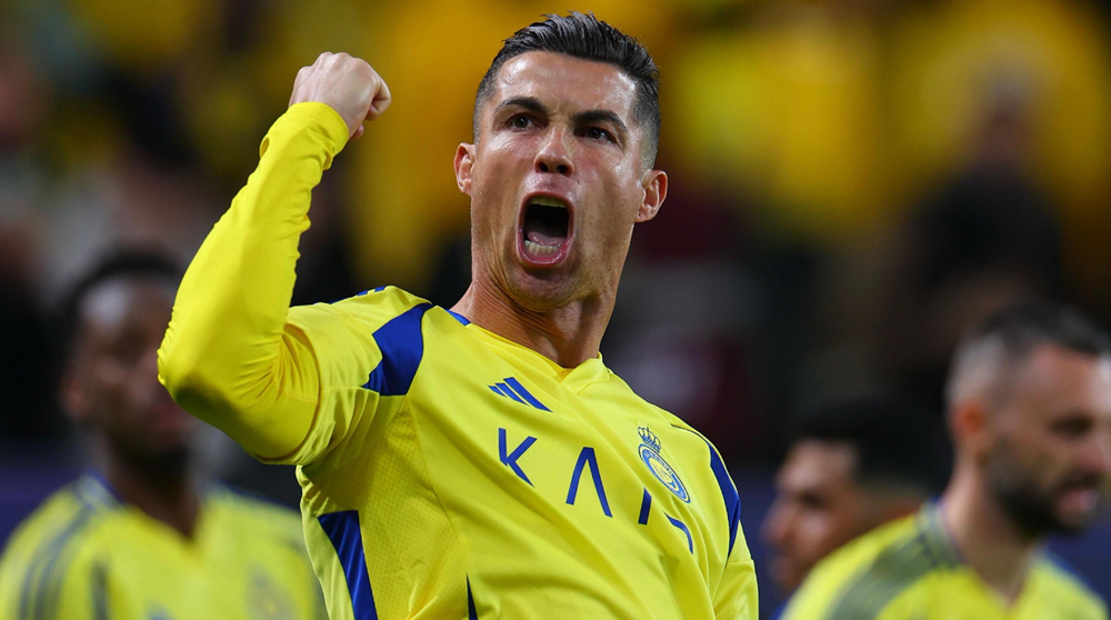 Ronaldo ký tiếp 2 năm với Al Nassr: Mục tiêu 1.000 bàn và World Cup - ảnh 1