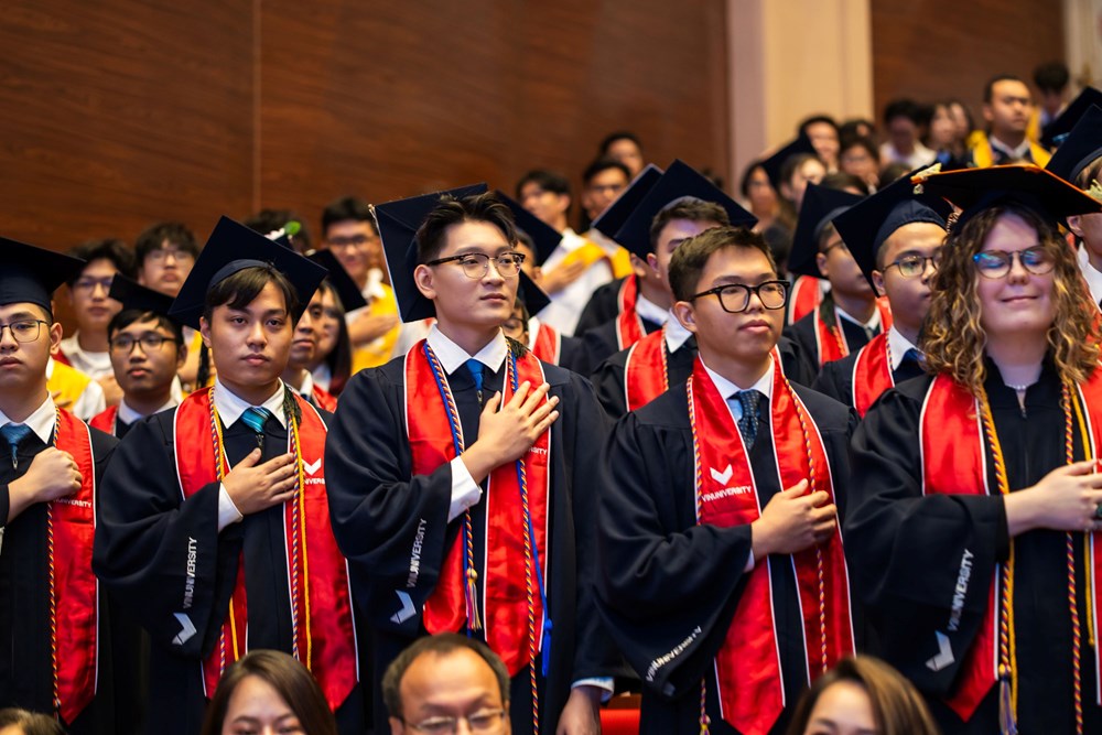 VinUni tổ chức lễ tốt nghiệp cho gần 150 sinh viên “thế hệ kiên cường” - ảnh 7