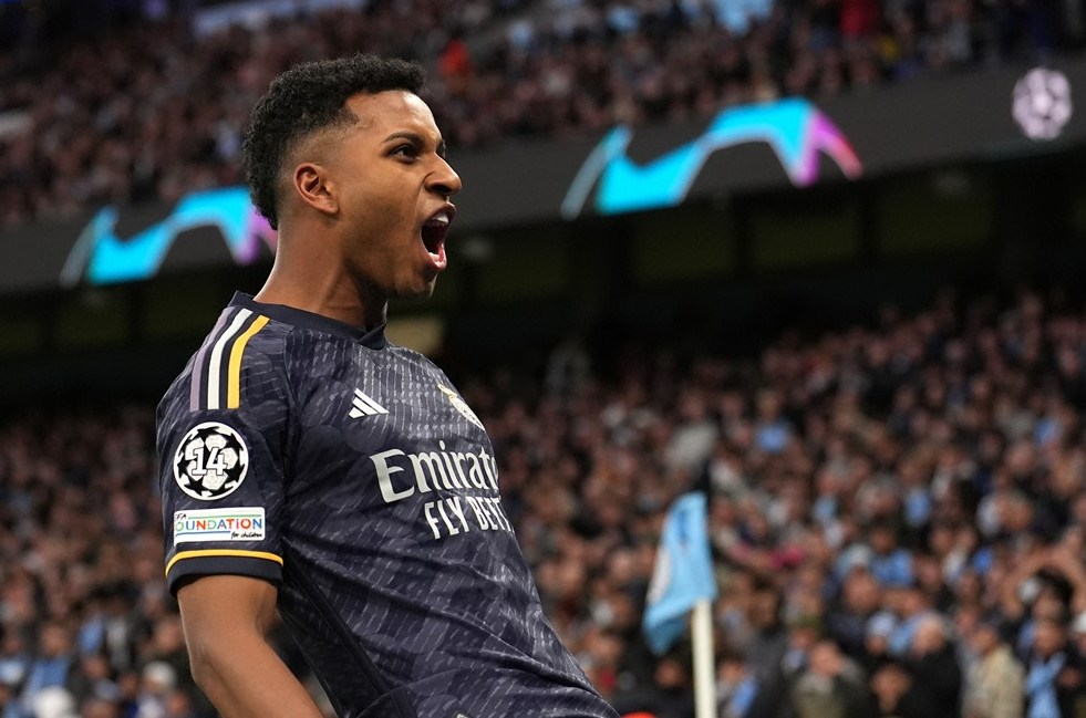 Tin chuyển nhượng bóng đá 4.7: Arsenal tiếp cận Rodrygo, Chelsea kích nổ “bom tấn” Gittens - ảnh 1