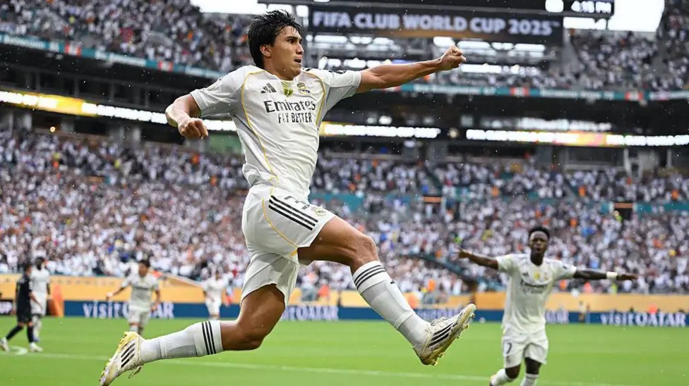 Real Madrid - PSG: Cuộc hẹn nảy lửa ở bán kết Club World Cup - ảnh 1