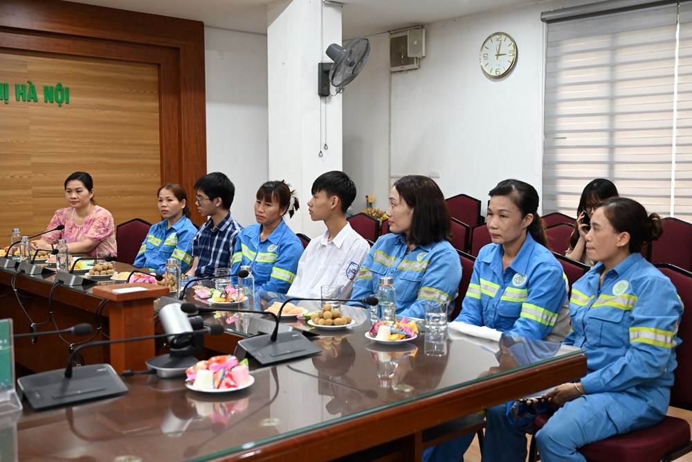 URENCO tuyên dương học sinh đạt giải và trao học bổng cho con em công nhân vượt khó học giỏi - ảnh 4