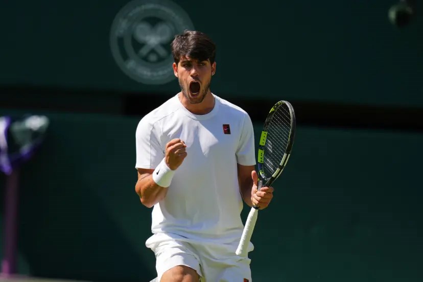 Carlos Alcaraz vào chung kết Wimbledon lần thứ ba liên tiếp: Kỷ lục nối tiếp kỷ lục - ảnh 4