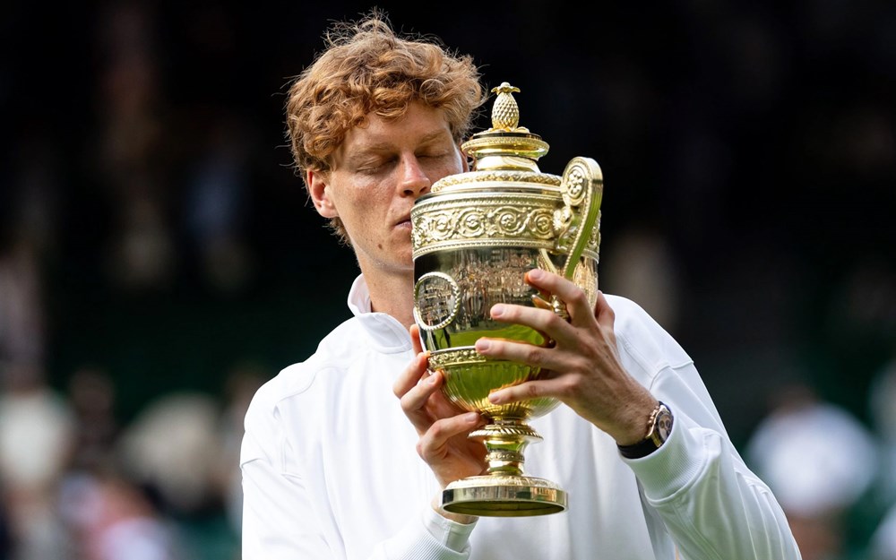 Tìm ra chìa khóa đánh bại Alcaraz, Sinner “vô cảm” đăng quang Wimbledon - ảnh 1