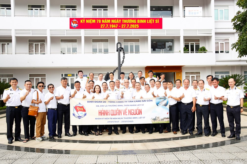 Binh đoàn 20 - Tổng Công ty Tân Cảng Sài Gòn: Gặp mặt, tặng quà thương binh, con liệt sĩ - ảnh 3