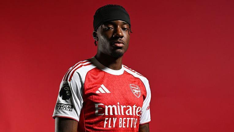 Tin chuyển nhượng bóng đá 19.7: Arsenal đón tân binh thứ tư, Man United giúp Brentford phá kỷ lục chuyển nhượng - ảnh 1