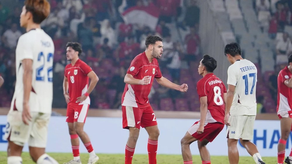 U23 Indonesia vào chung kết sau loạt luân lưu nghẹt thở với Thái Lan - ảnh 1