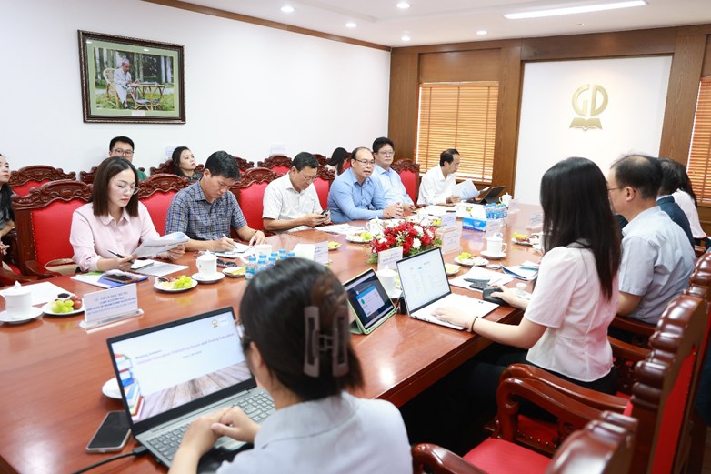 Nhà xuất bản Giáo dục Việt Nam làm việc với Công ty Visang (Hàn Quốc) về hợp tác giáo dục số - ảnh 1