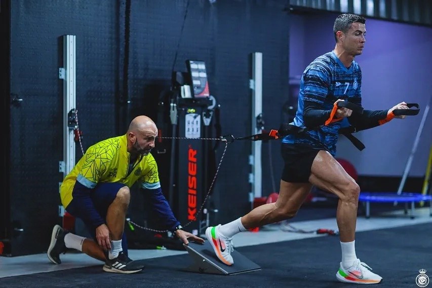 Ronaldo hay Djokovic vượt qua giới hạn sinh học bằng cách nào? - ảnh 2