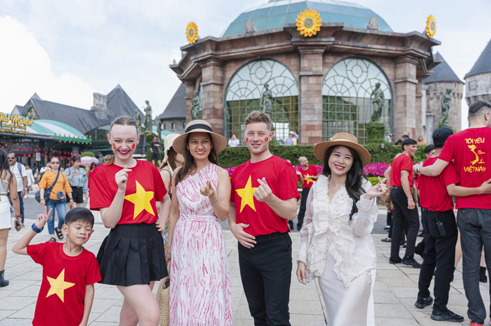 Sun World Ba Na Hills ưu đãi hơn 40% cho khách Việt dịp Tết Độc lập 2.9 - ảnh 2