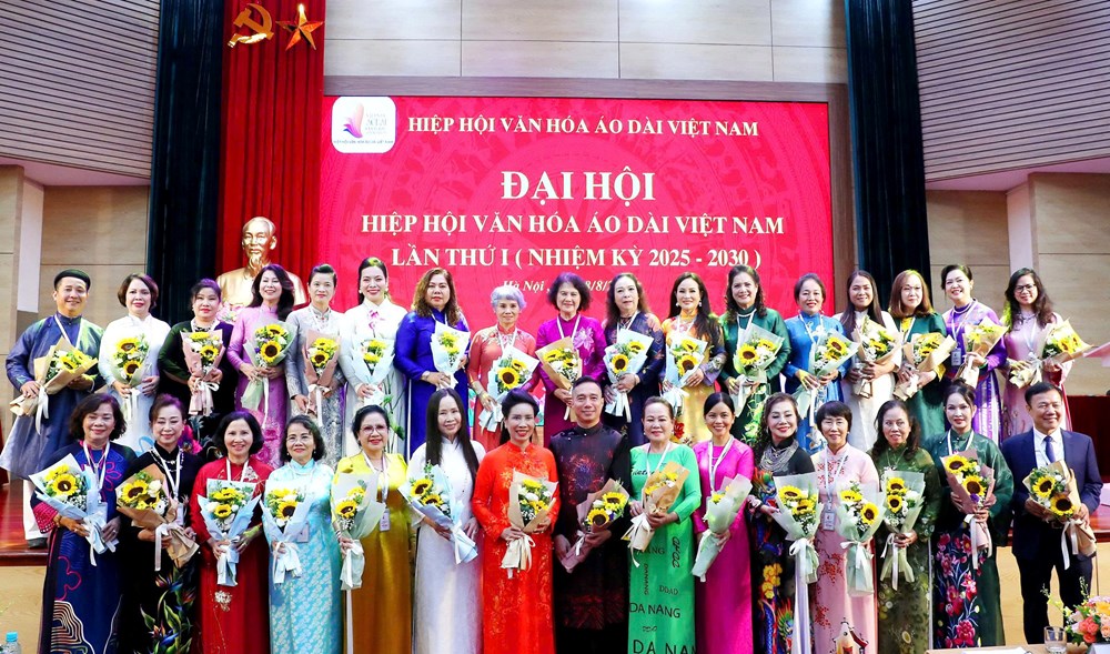 Đại hội lần thứ nhất Hiệp hội Văn hóa Áo dài Việt Nam: Áo dài có “mái nhà chung“ - ảnh 2