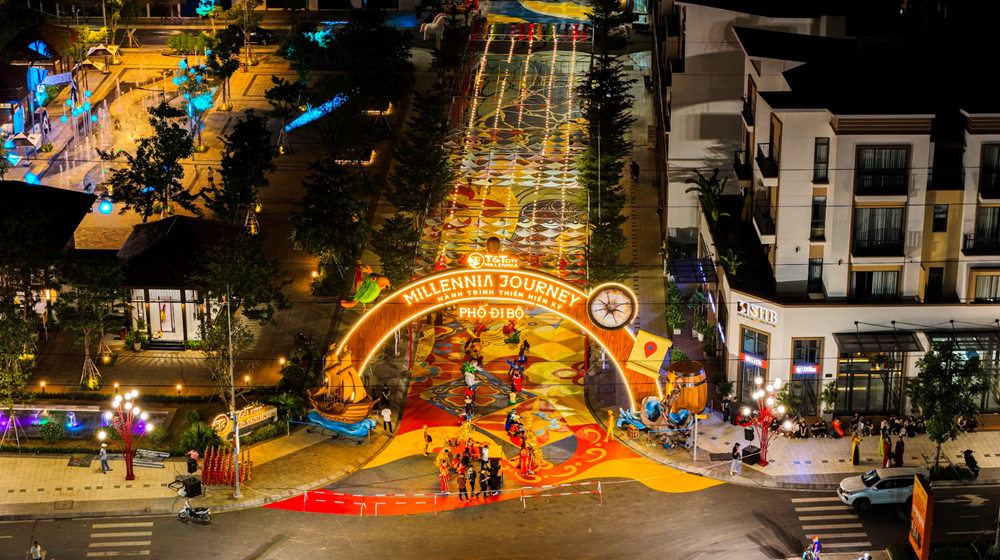 Thành phố Thiên niên kỷ T&T City Millennia bừng sáng trước đại nhạc hội - ảnh 3