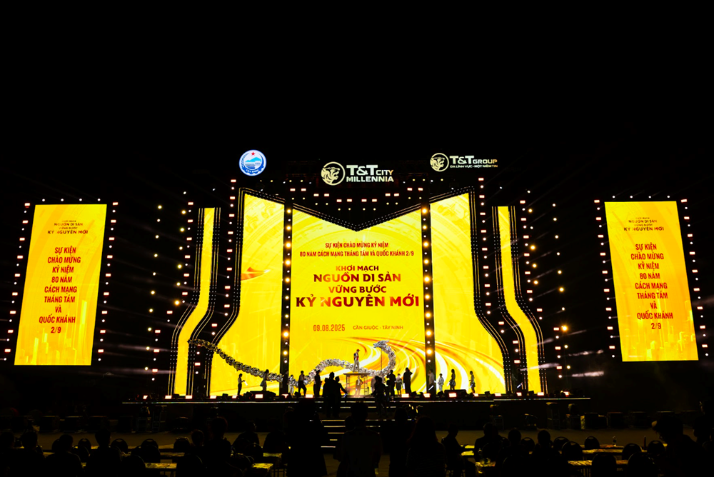 Thành phố Thiên niên kỷ T&T City Millennia bừng sáng trước đại nhạc hội - ảnh 6