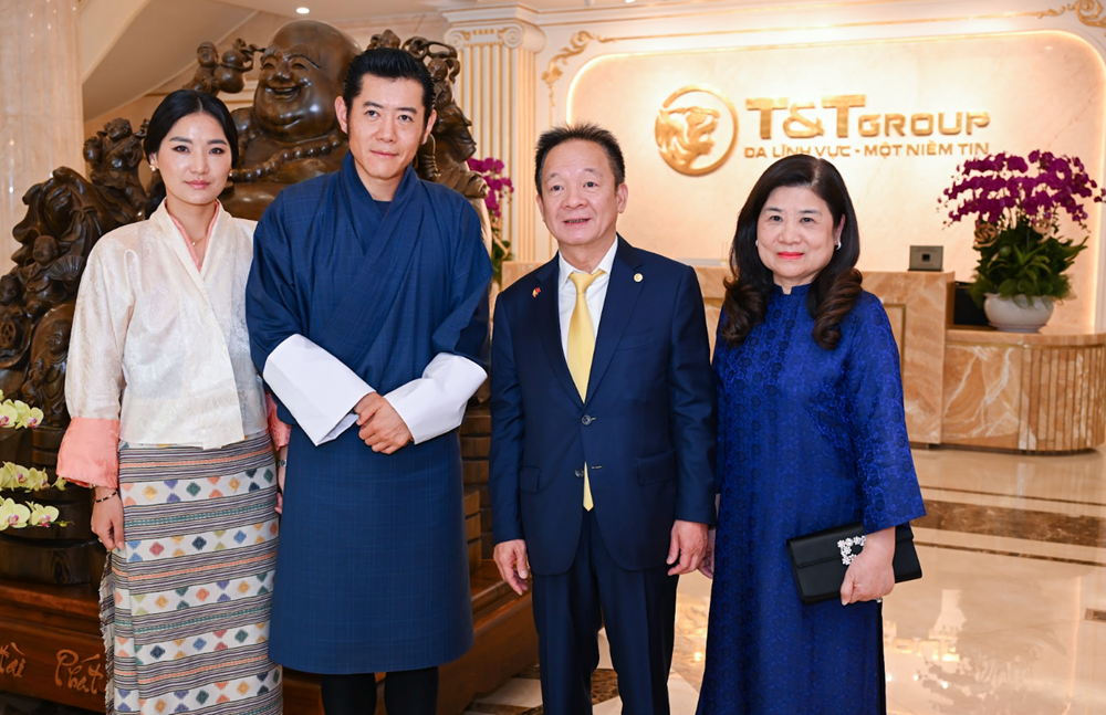 Quốc vương Bhutan và Hoàng hậu tới thăm Tập đoàn T&T Group - ảnh 1