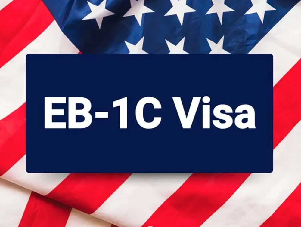 Tắc nghẽn green card: EB-1C nổi bật trong bối cảnh backlog lan rộng - ảnh 2
