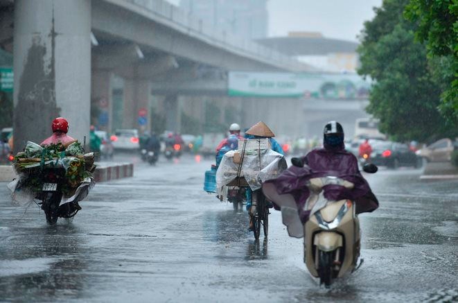 Dự báo thời tiết 28.8: Cả nước có mưa, Hà Nội có mưa dông - ảnh 1