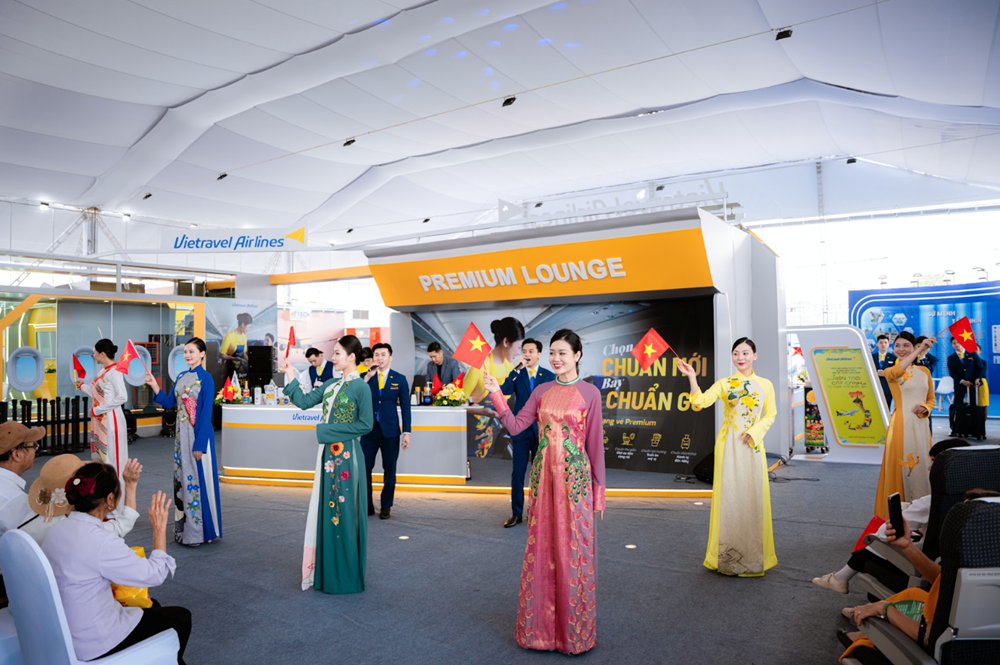 Dấu ấn Vietravel Airlines tại Triển lãm Thành tựu đất nước: Khẳng định khát vọng cất cánh từ vùng trời quốc gia - ảnh 7