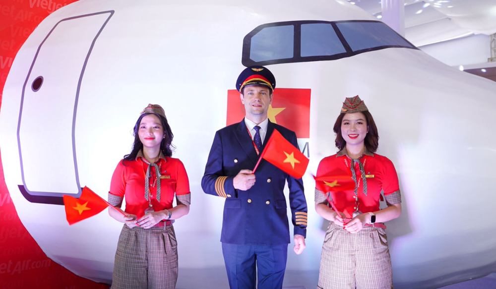 Vietjet với không gian trải nghiệm đặc biệt ấn tượng tại Triển lãm “80 năm Hành trình Độc lập - Tự do - Hạnh phúc“ - ảnh 2