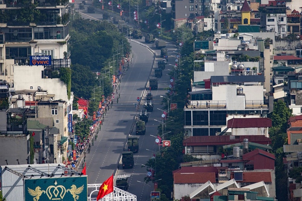 Tên lửa, radar, UAV Viettel ‘đi giữa lòng dân’ - ảnh 7