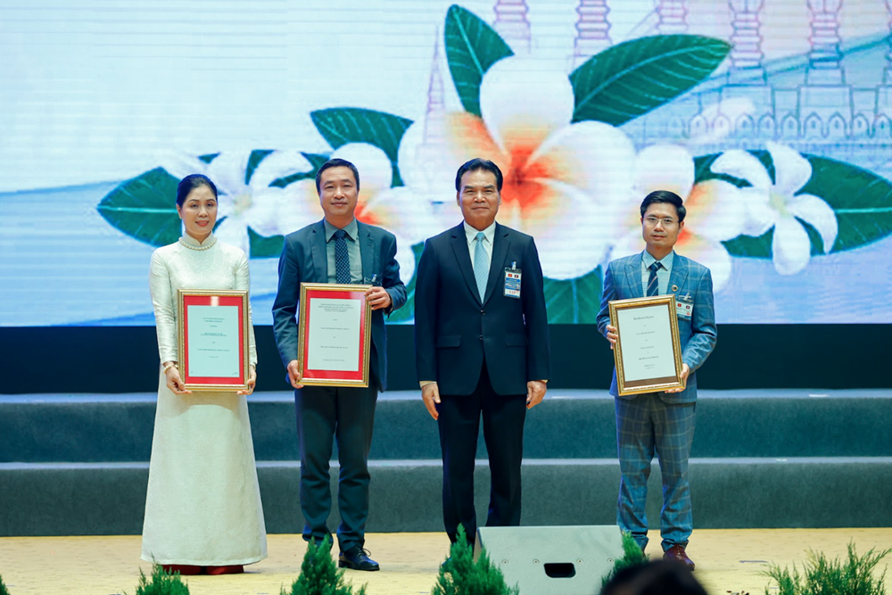 Thấy gì từ việc T&T Group của bầu Hiển thần tốc hoàn thành đường truyền tải điện từ Lào về Việt Nam? - ảnh 4