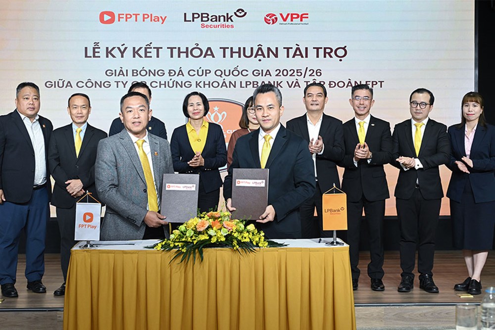Chứng khoán LPBank trở thành Nhà tài trợ chính Cúp Quốc gia 2025/26 - ảnh 1