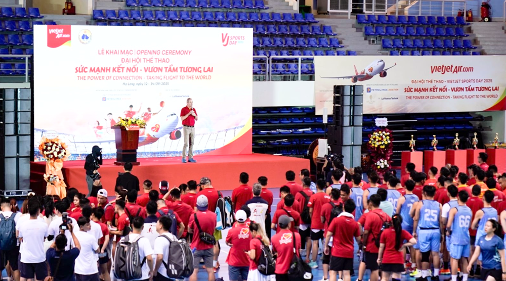 Gần 600 “chiến binh bầu trời” Vietjet tranh tài thể thao và hành động vì môi trường biển - ảnh 3