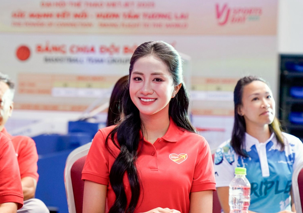 Gần 600 “chiến binh bầu trời” Vietjet tranh tài thể thao và hành động vì môi trường biển - ảnh 4
