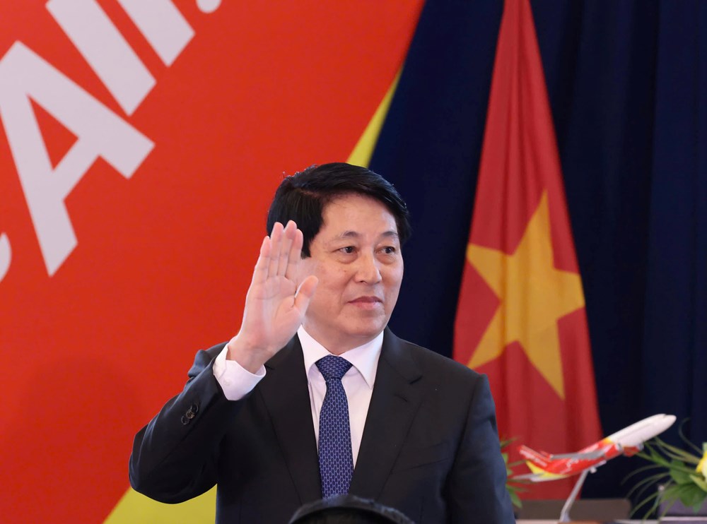 Chủ tịch nước Lương Cường chứng kiến Vietjet nhận bàn giao tàu bay Boeing đầu tiên – dấu mốc 30 năm quan hệ Việt Nam – Hoa Kỳ - ảnh 1