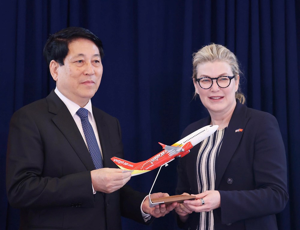 Chủ tịch nước Lương Cường chứng kiến Vietjet nhận bàn giao tàu bay Boeing đầu tiên – dấu mốc 30 năm quan hệ Việt Nam – Hoa Kỳ - ảnh 2