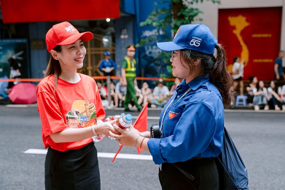 Ngân hàng viết tiếp câu chuyện văn hóa cùng thế hệ trẻ Việt - ảnh 7